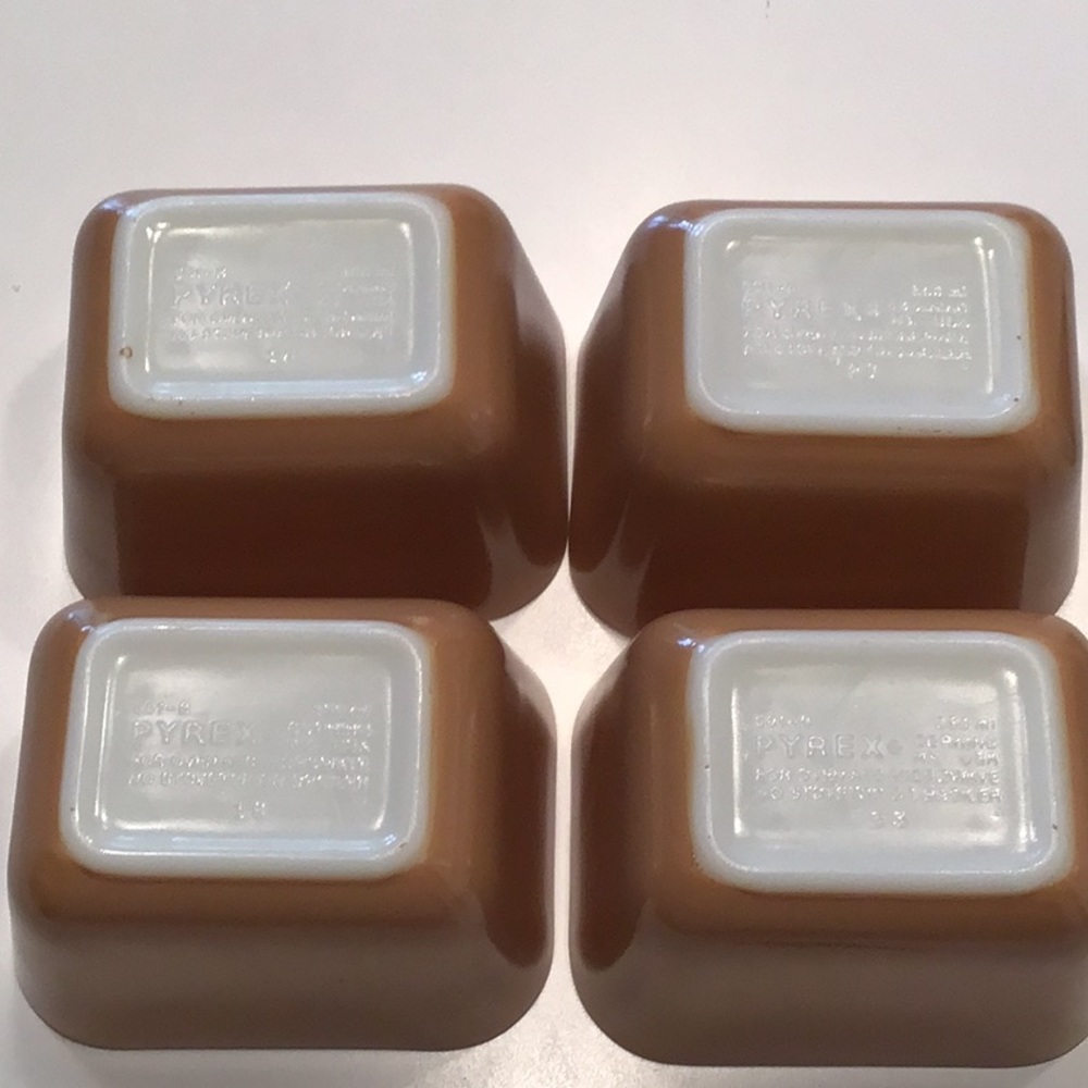 Pyrex 501-B Refrigerator Dishes Small‎ Fridgie Set 4 White Tan - Picture 8 of 9